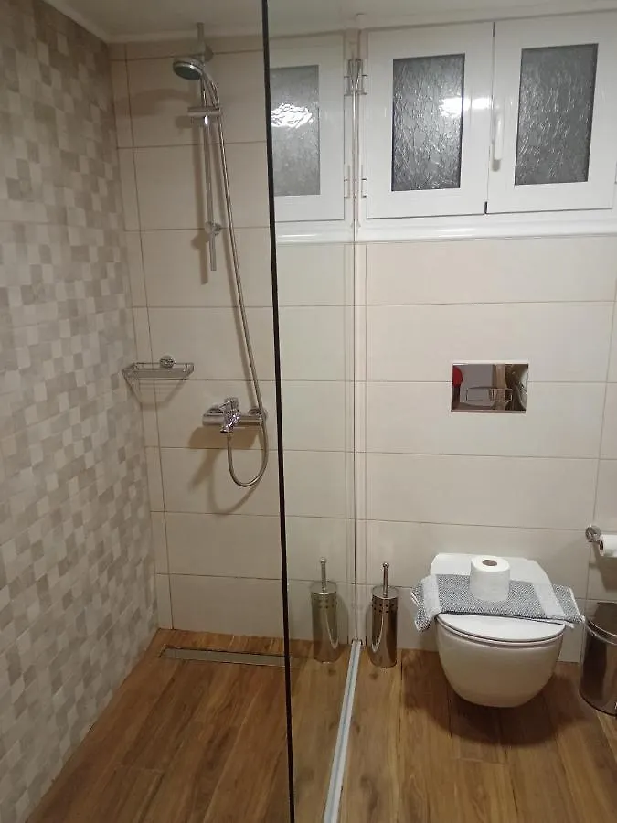 Stylish Central Renovated Apartment Héraklion Grèce