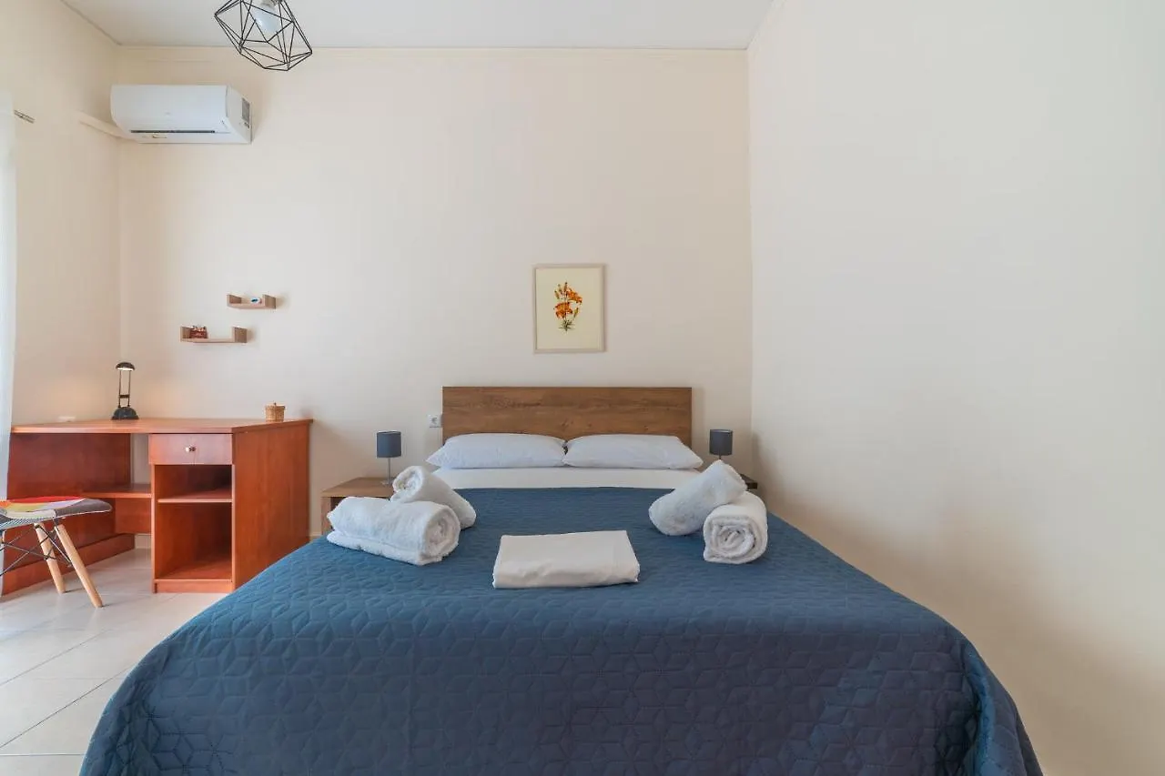 Stylish Central Renovated Apartment Héraklion Hébergement de vacances